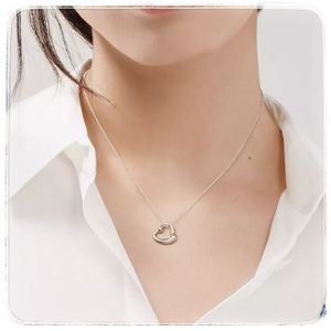 T&Co | Open Heart Pendant